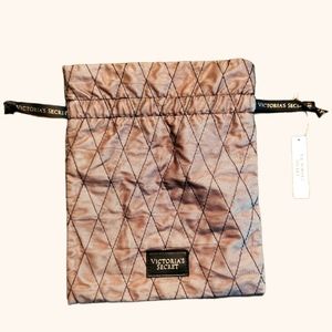 NWT VICTORIA'S SECRET essential lingerie bag